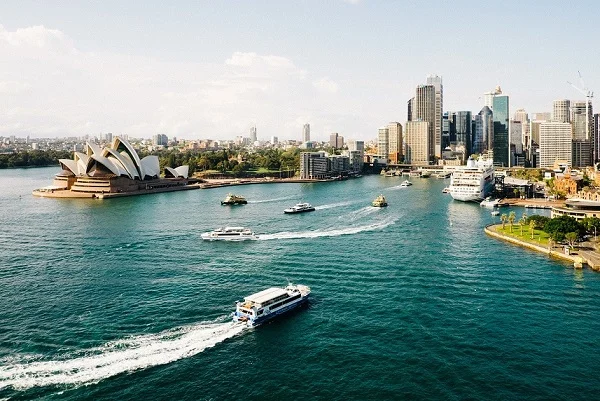 7 Best Places to Eat Near Sydney Central Station